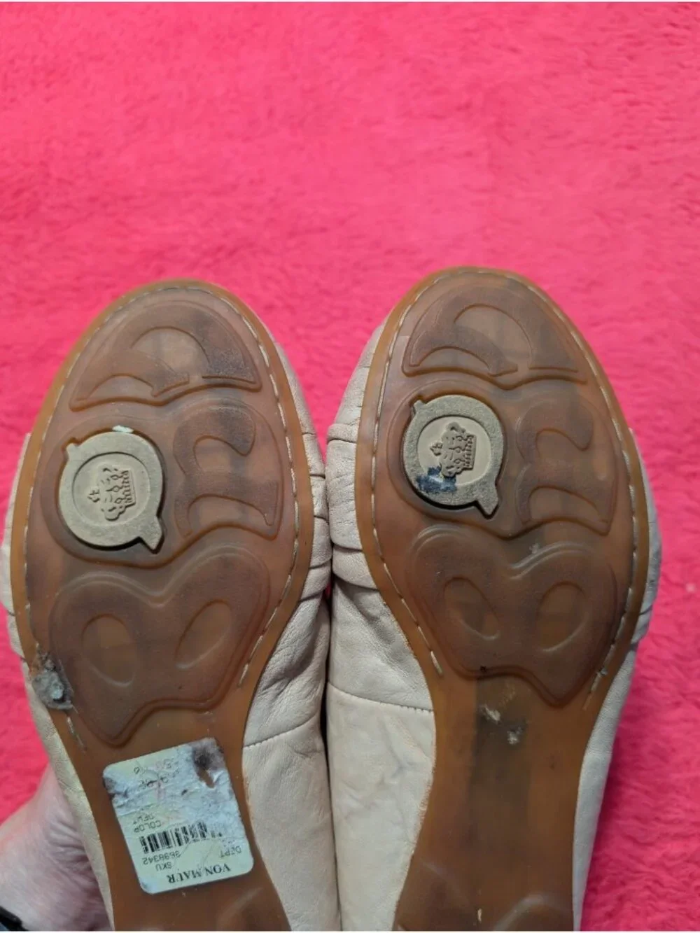 Born Leather Ballet Flats Womens 6.5 M Peach Beige Bow Slip On Floral Insole